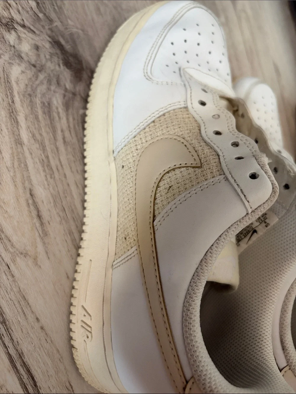 Nike Low-Top Sneakers in Cream and Beige